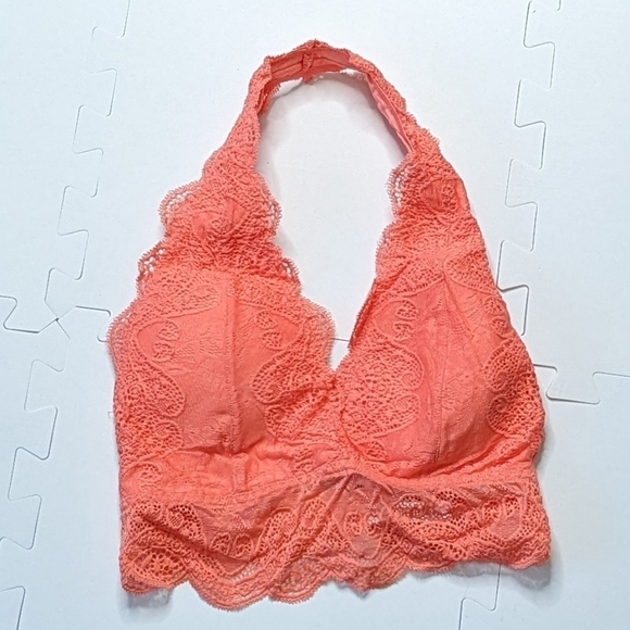 Coral Lace halter with scalloped edges fully lined - Picture 1 of 6